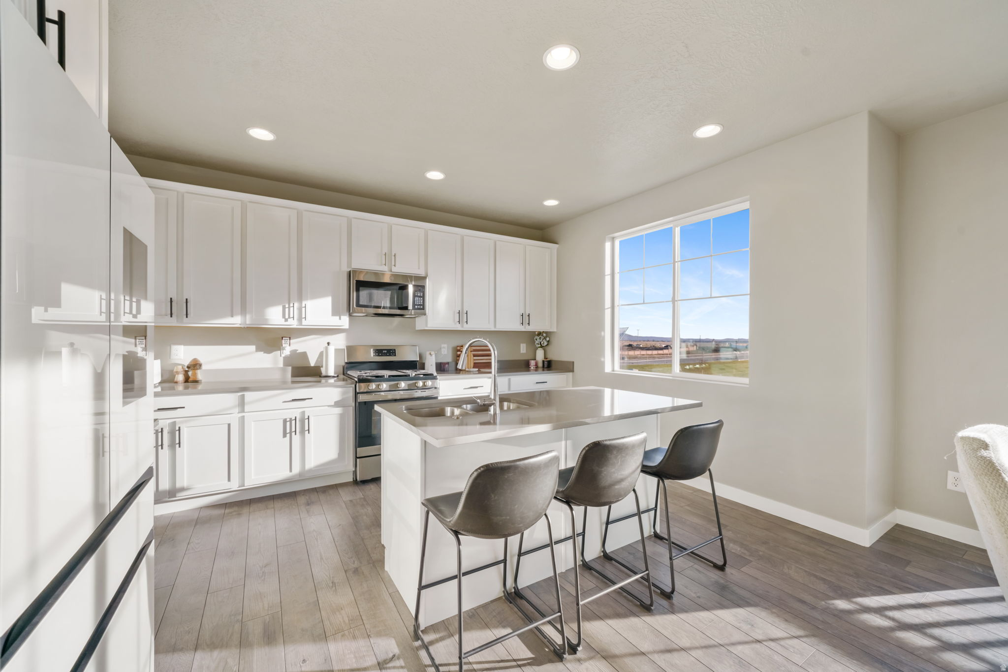 OVERLAND - Residential