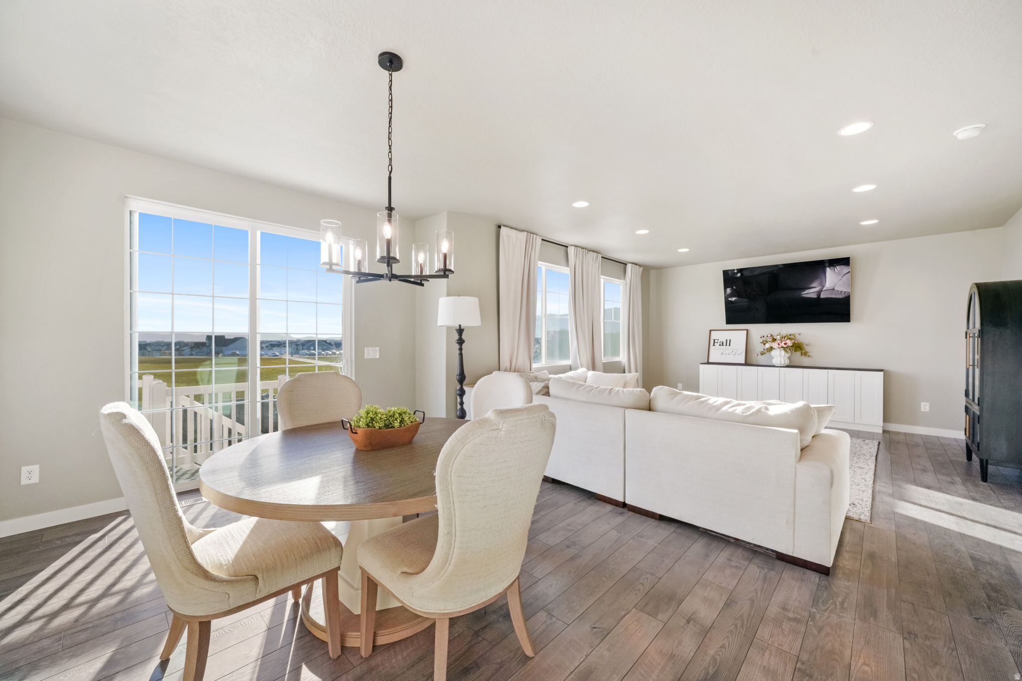 OVERLAND - Residential