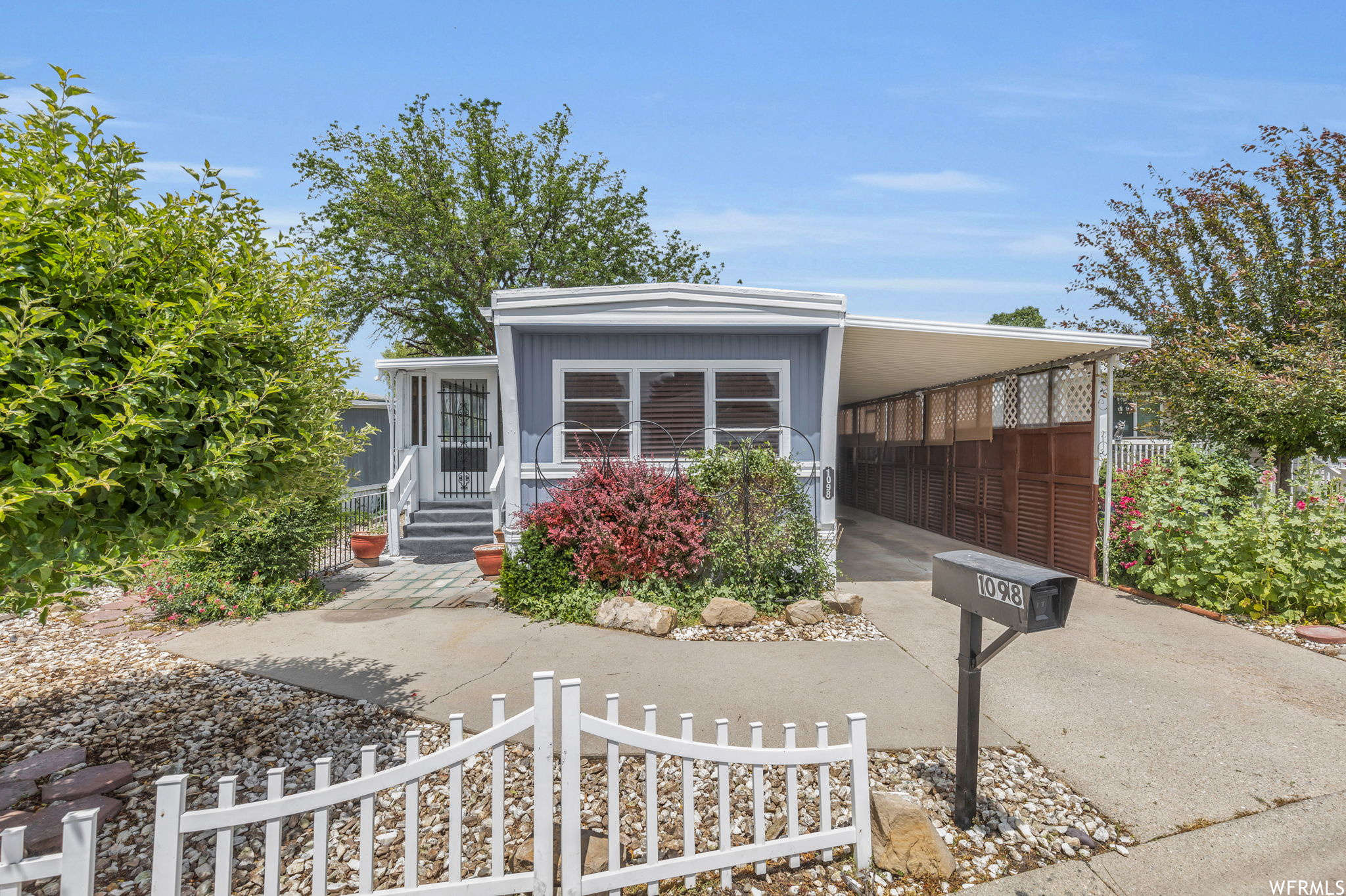 Home For Sale 1098 W Yarrow Ln S, 97, Taylorsville UT 84123 Homie