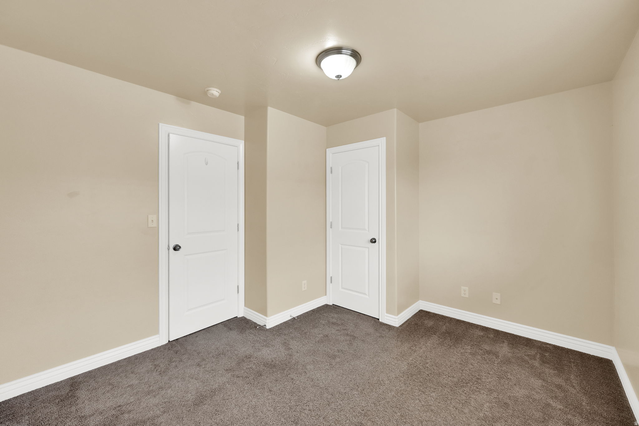 RIVER PARK WEST - Residential