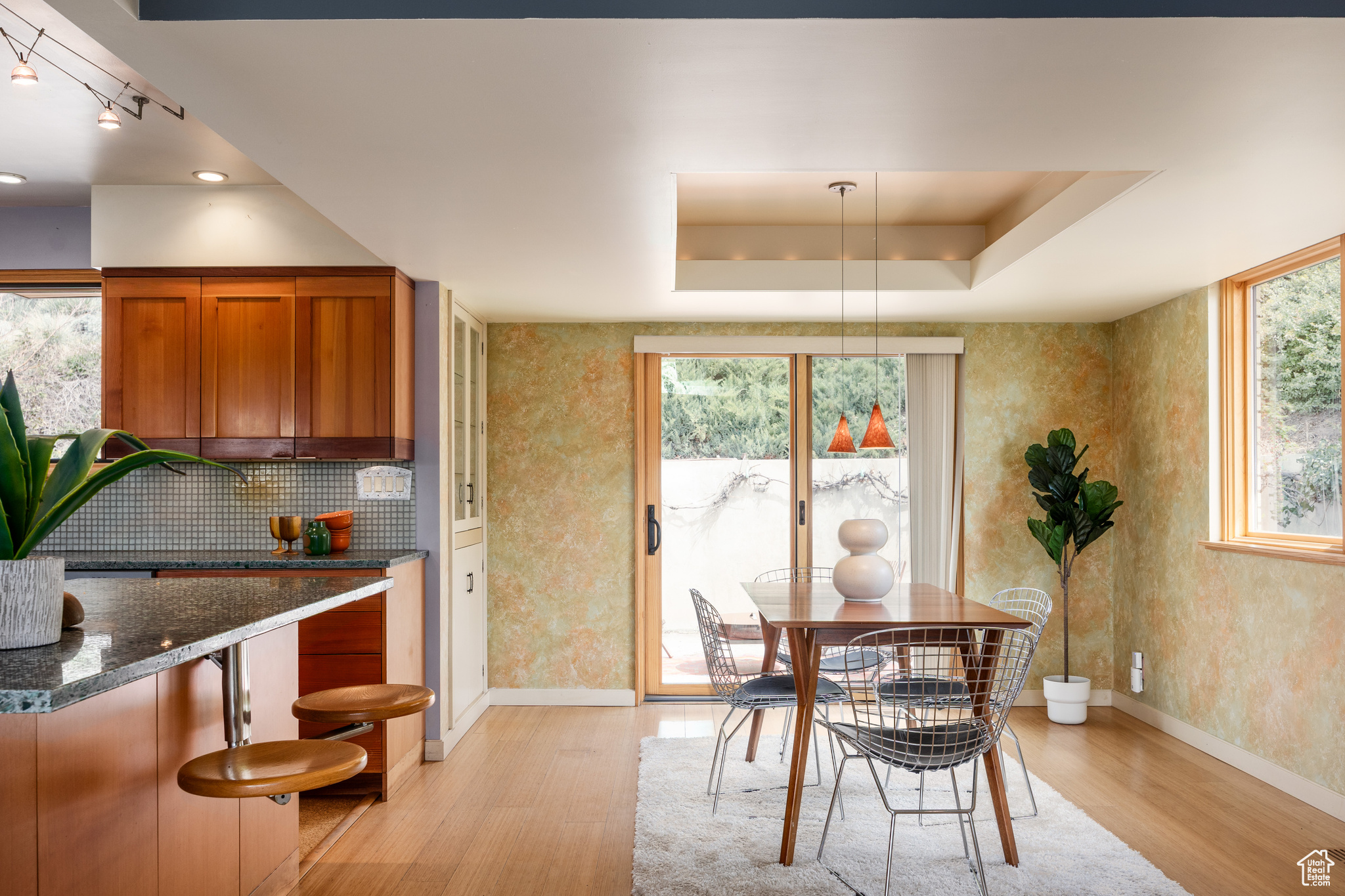 3665 S Eastwood Dr, Salt Lake City, Utah image 8
