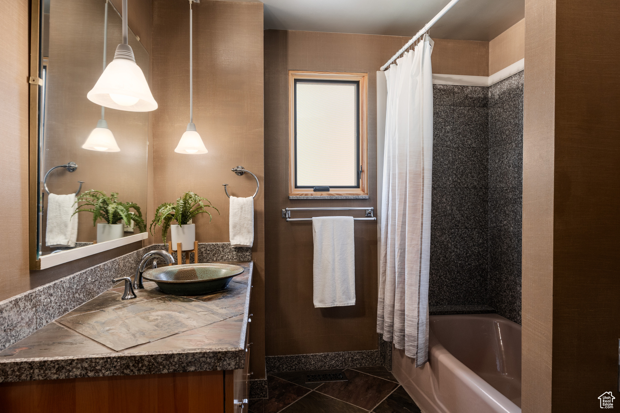 3665 S Eastwood Dr, Salt Lake City, Utah image 25