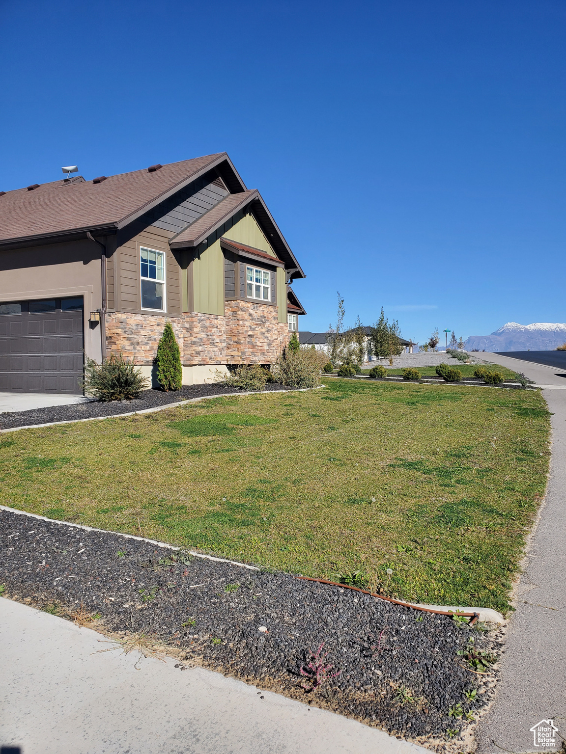 1407 E Abigail Ln, Eagle Mountain, Utah image 6