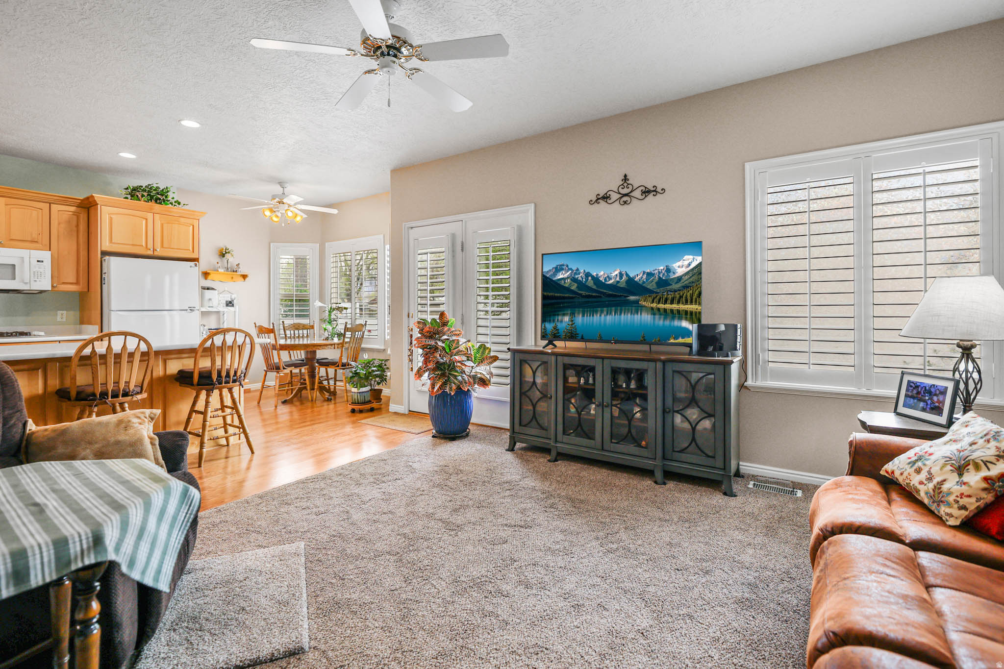 WHITE PINES PHASE 4 - Residential