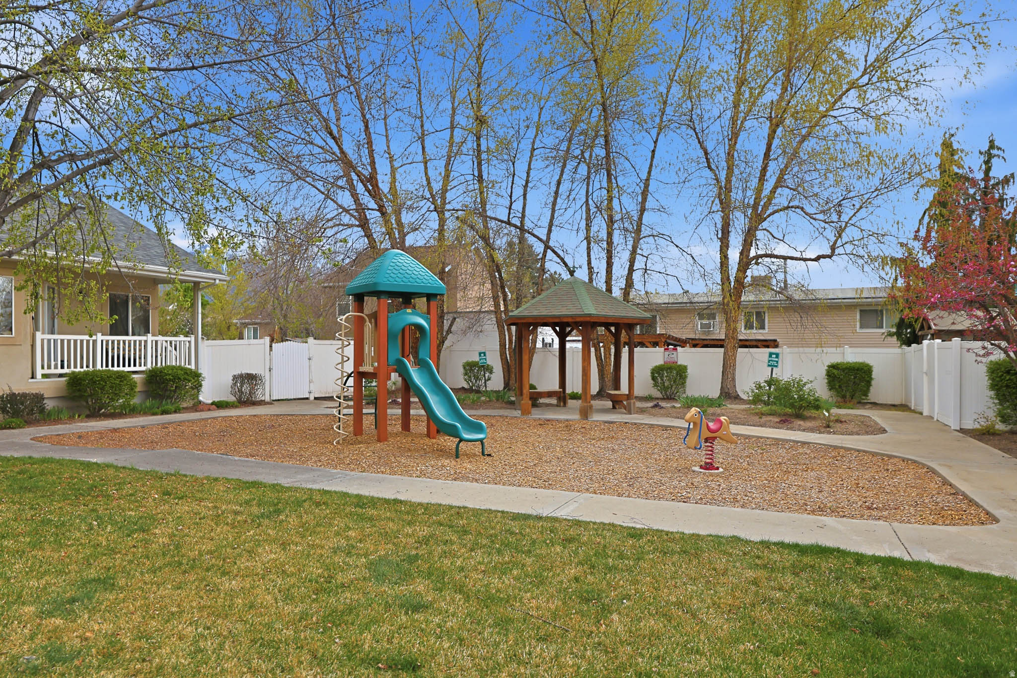 WHITE PINES PHASE 4 - Residential