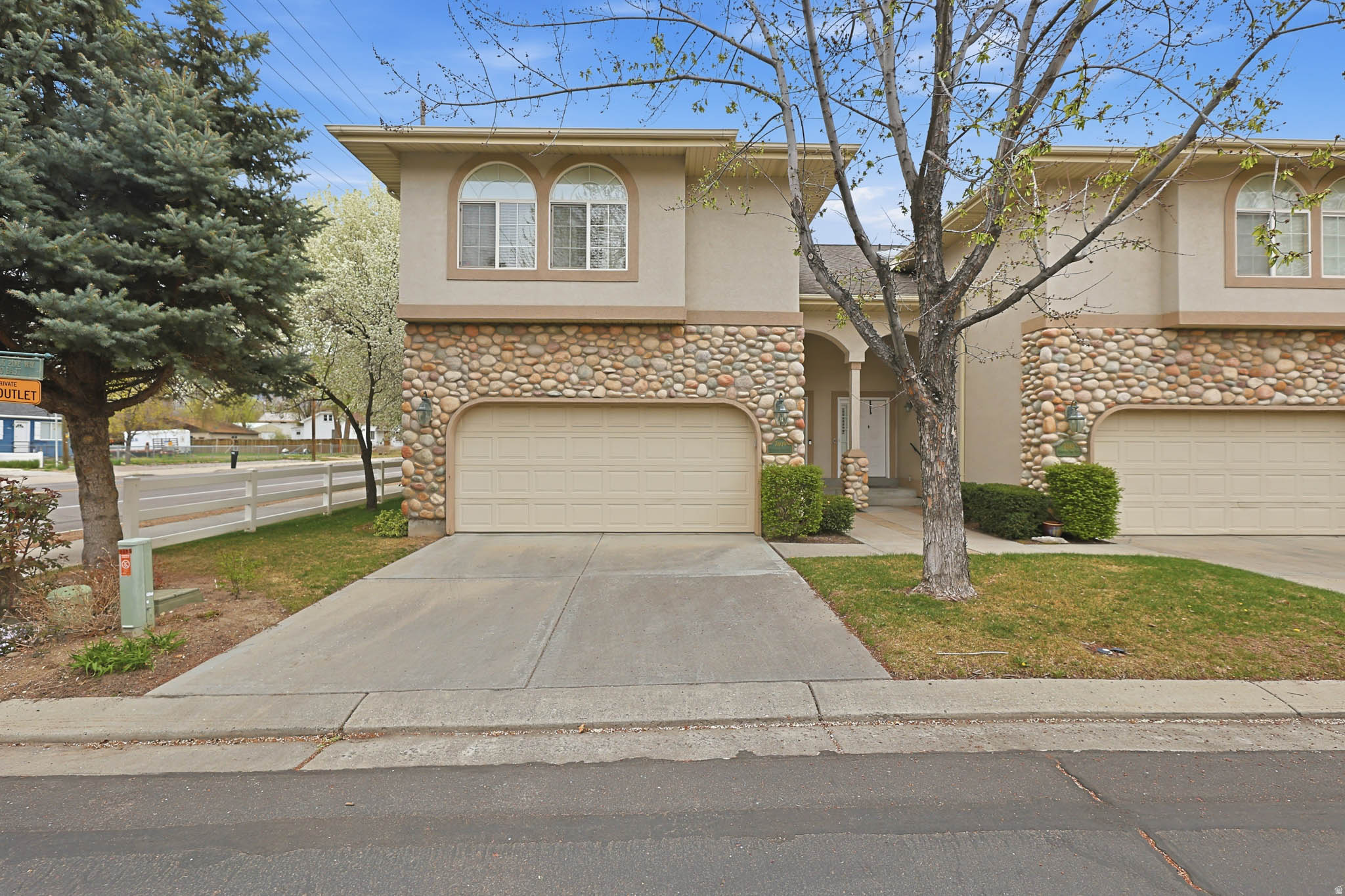 WHITE PINES PHASE 4 - Residential