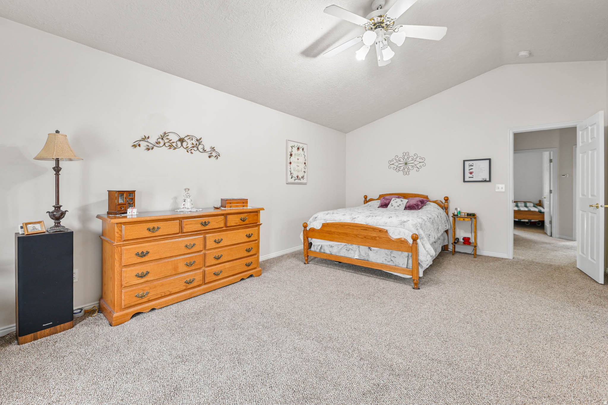 WHITE PINES PHASE 4 - Residential