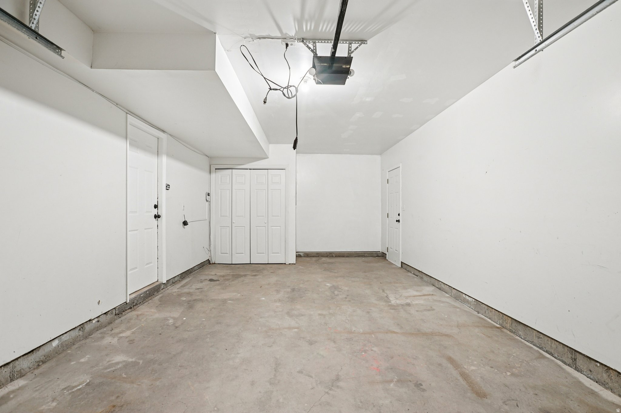 FLONETTE - Residential Income