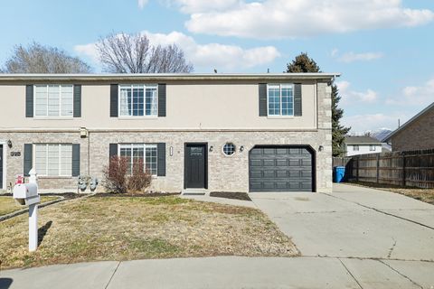 Tiny photo for 973 E 60 S, Spanish Fork, UT 84660 (MLS # 2134967)