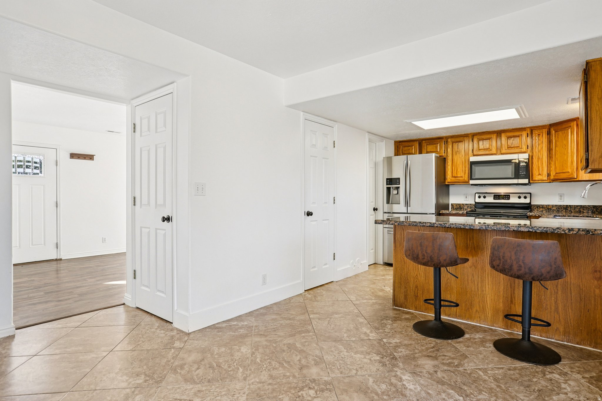 FLONETTE - Residential Income