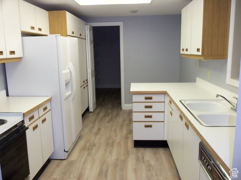 Tiny photo for 300 S 44 W #1103, Salt Lake City, UT 84101 (MLS # 2099772)
