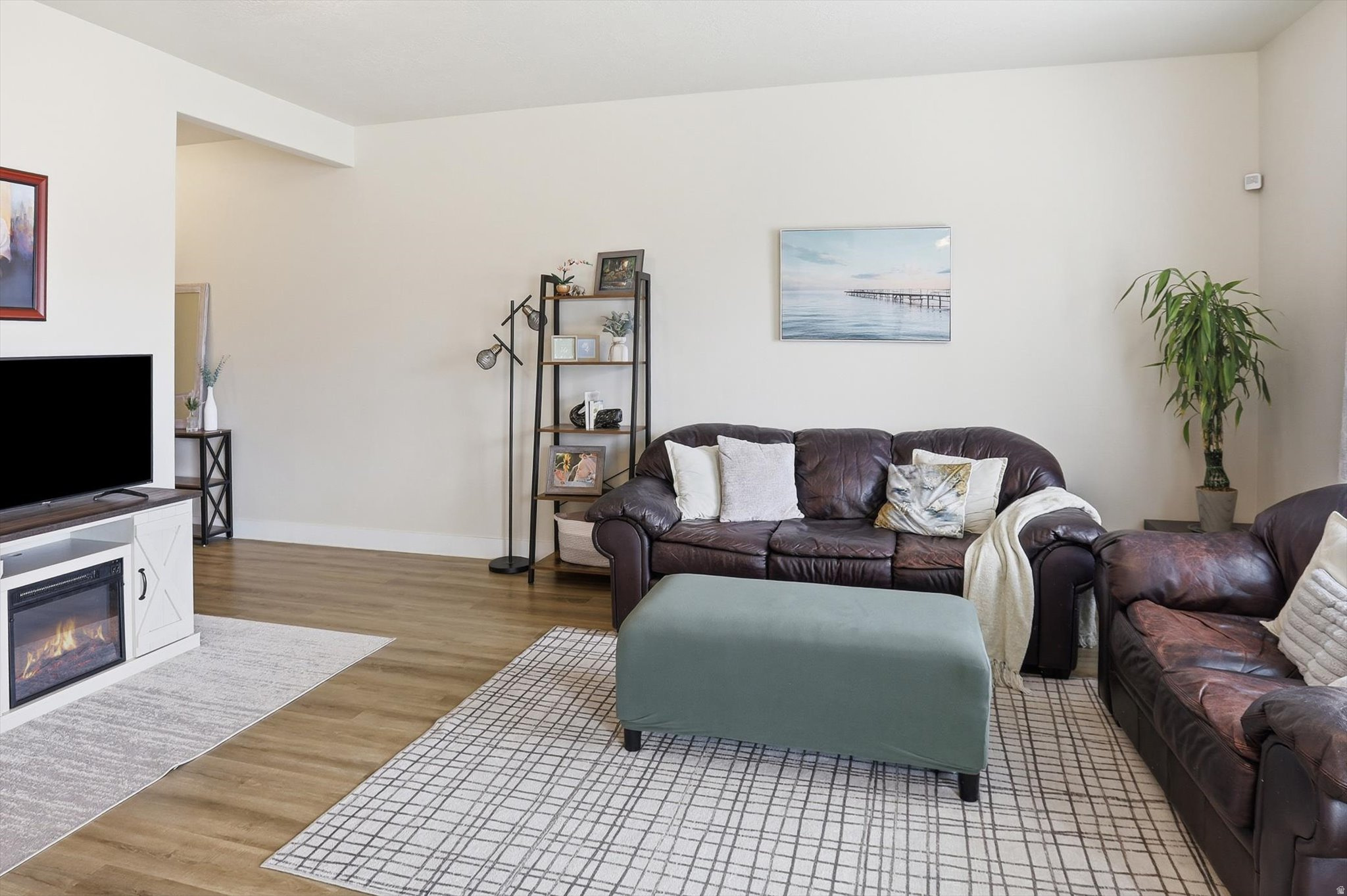 GLEN HOLLOW - Residential