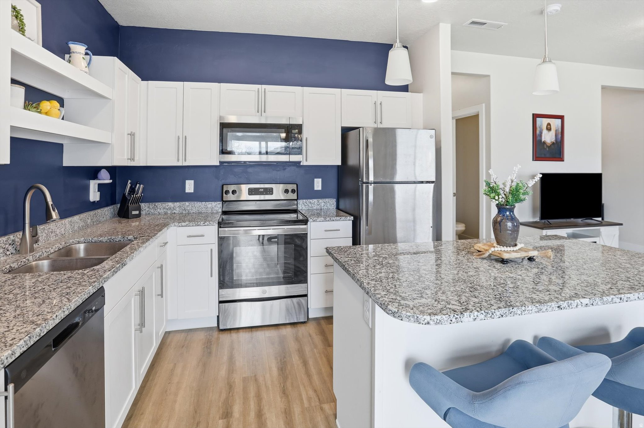 GLEN HOLLOW - Residential