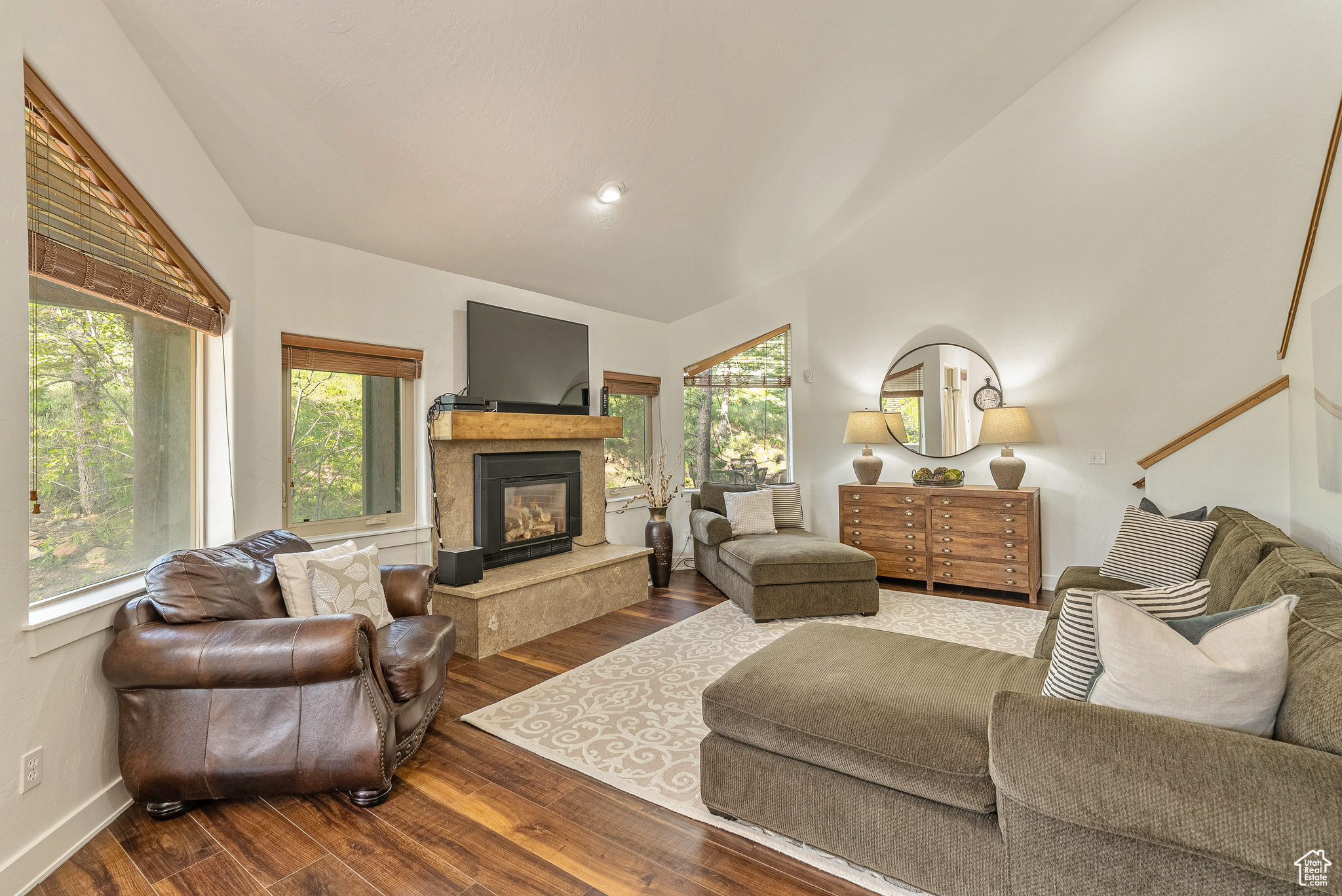 THE COVE @ SUN PEAK - Residential