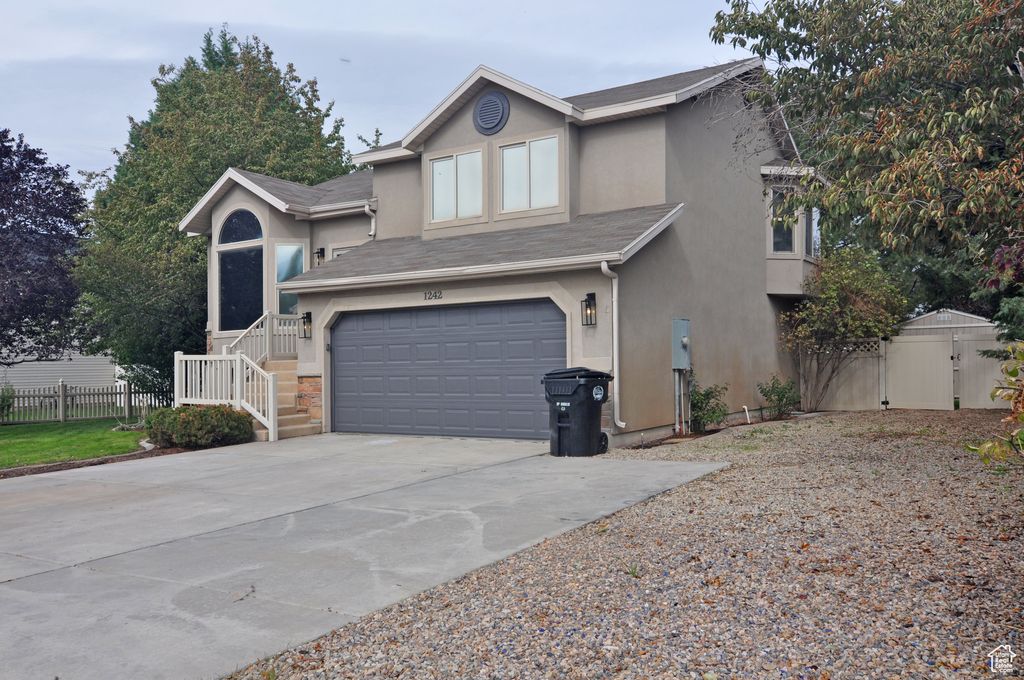 Photo of 1242 W 1075 N, Clinton, UT 84015 (MLS # 2119619)