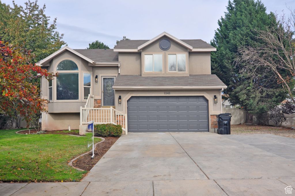 Photo of 1242 W 1075 N, Clinton, UT 84015 (MLS # 2119619)