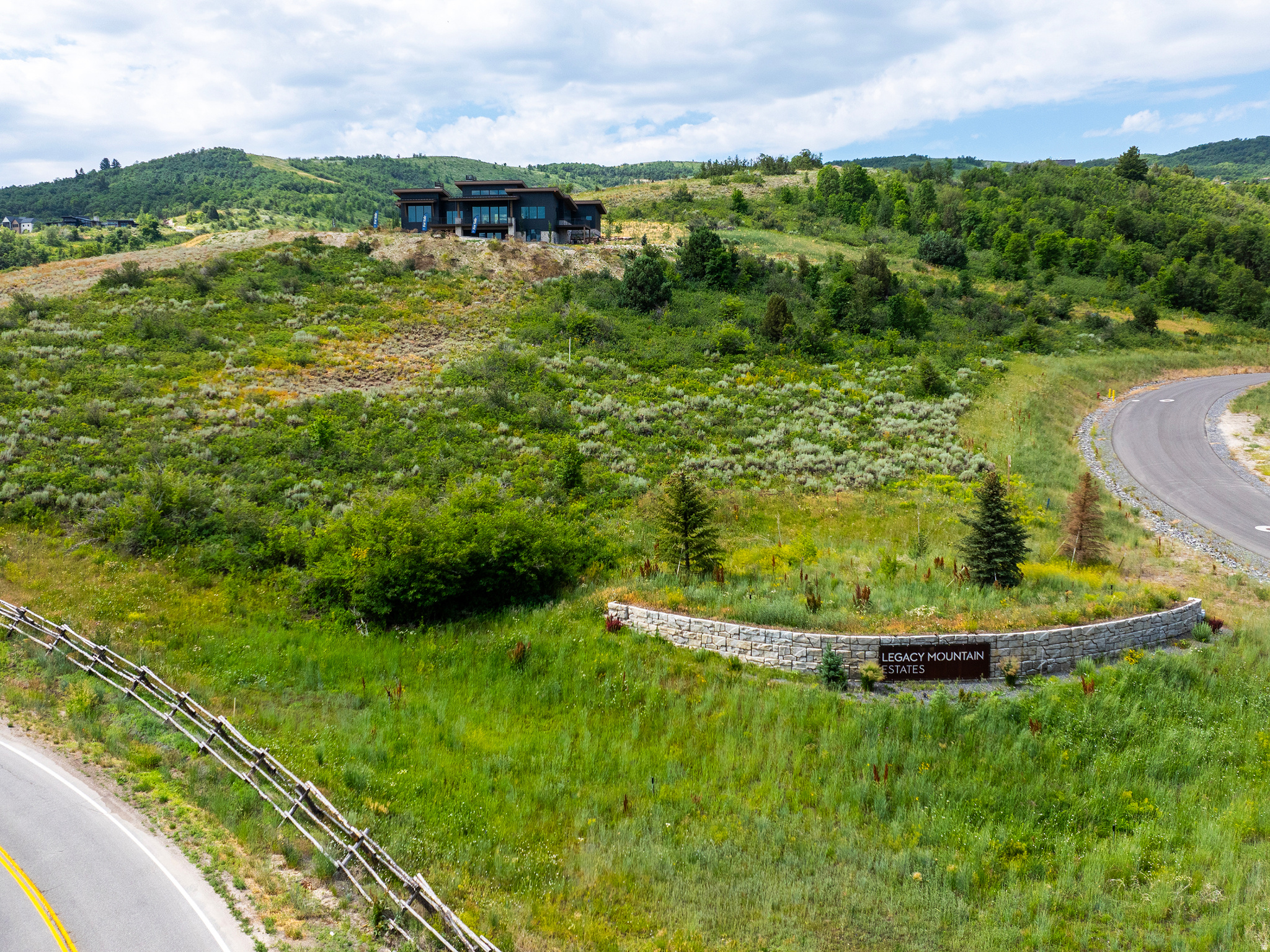 LEGACY MOUNTAIN - Land