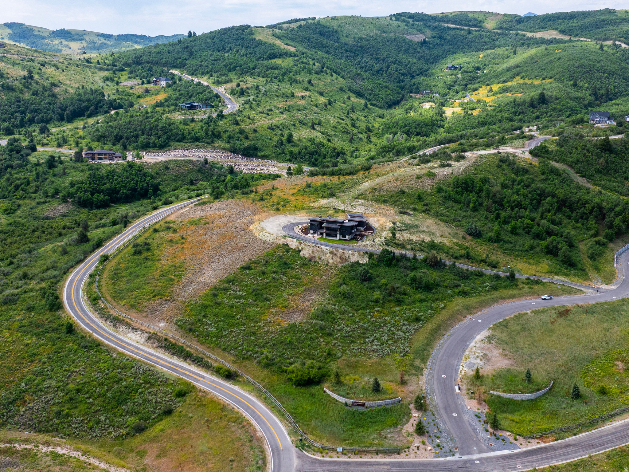 LEGACY MOUNTAIN - Land