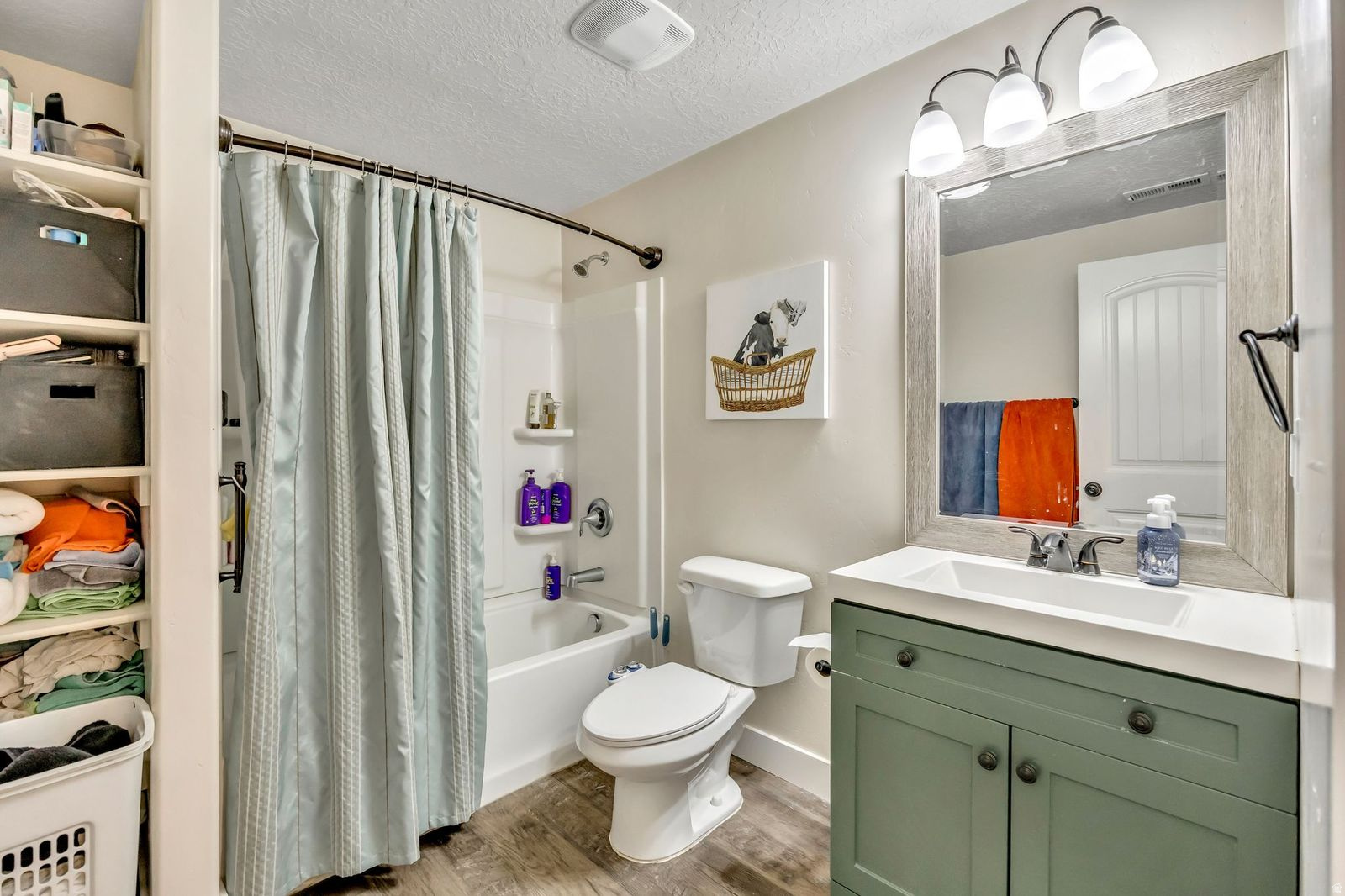 WINEGAR ESTATES - Residential