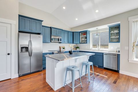 Photo of 2056 S 160 E, Orem, UT 84058 (MLS # 2113640)