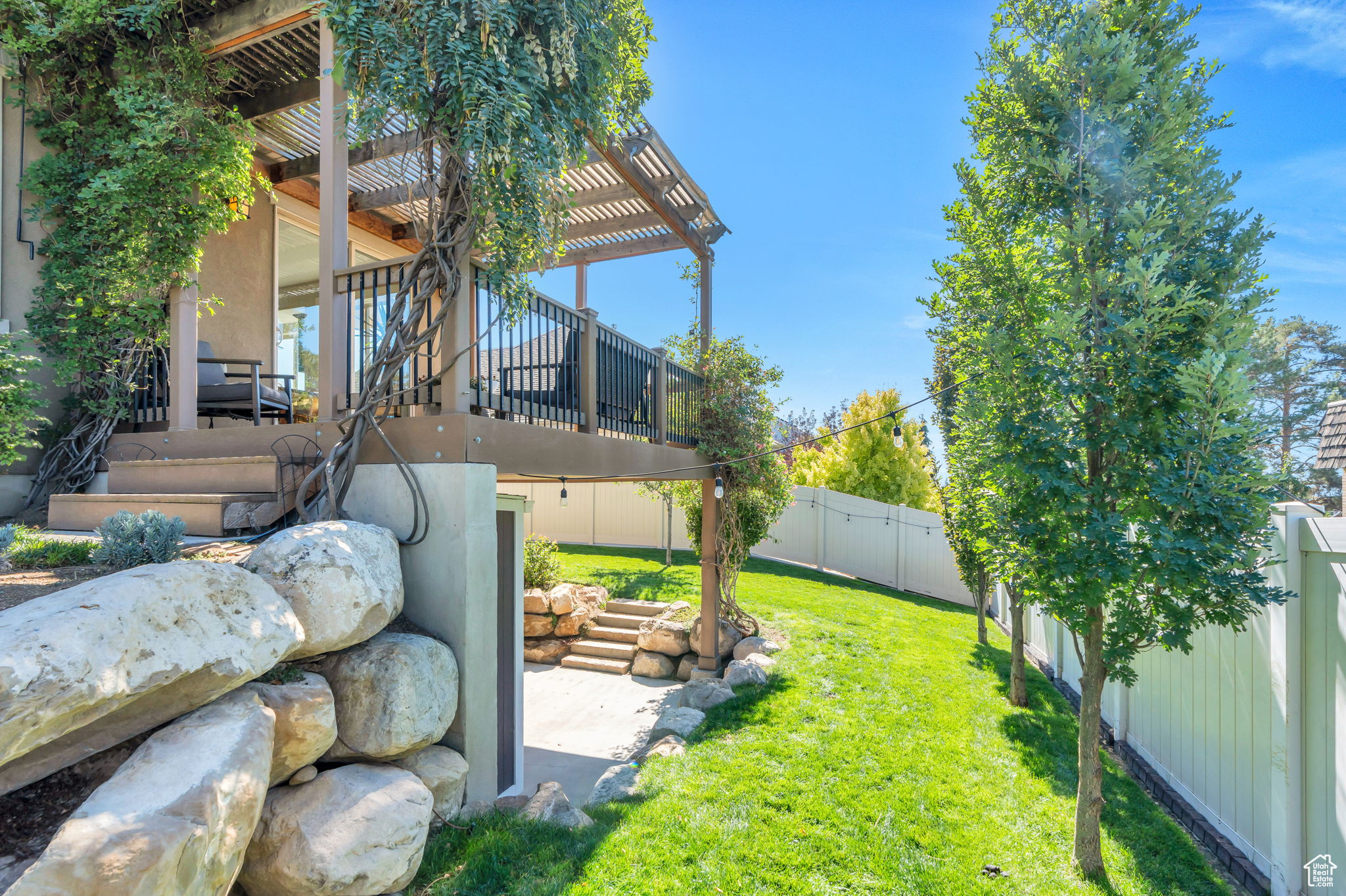 THE CLIFFS - Residential