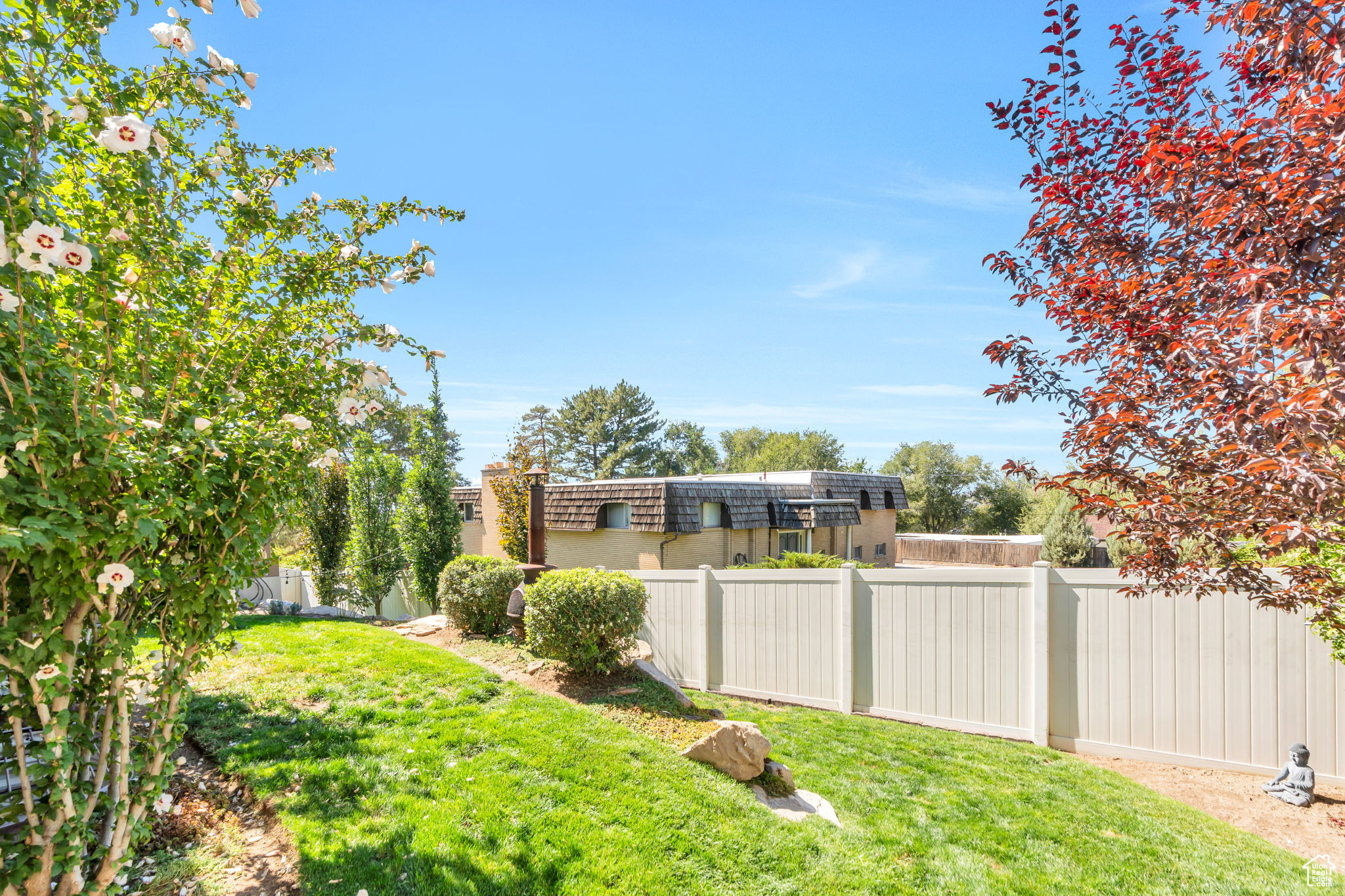 THE CLIFFS - Residential