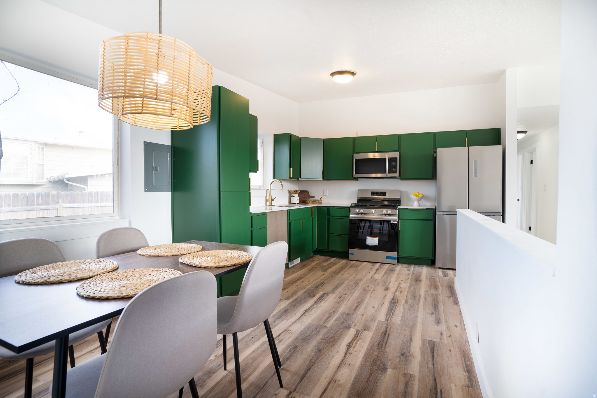 HILLSDALE - Residential