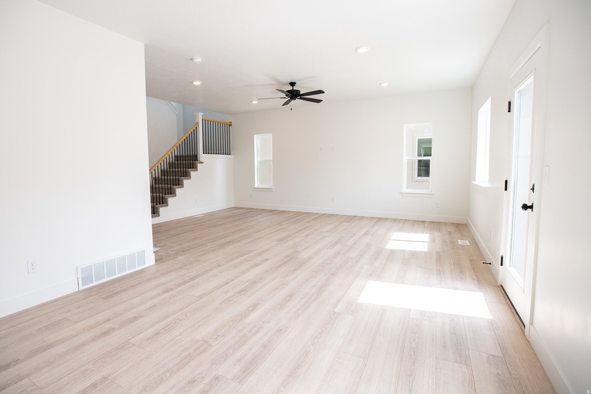 SALEM FIELDS - Residential