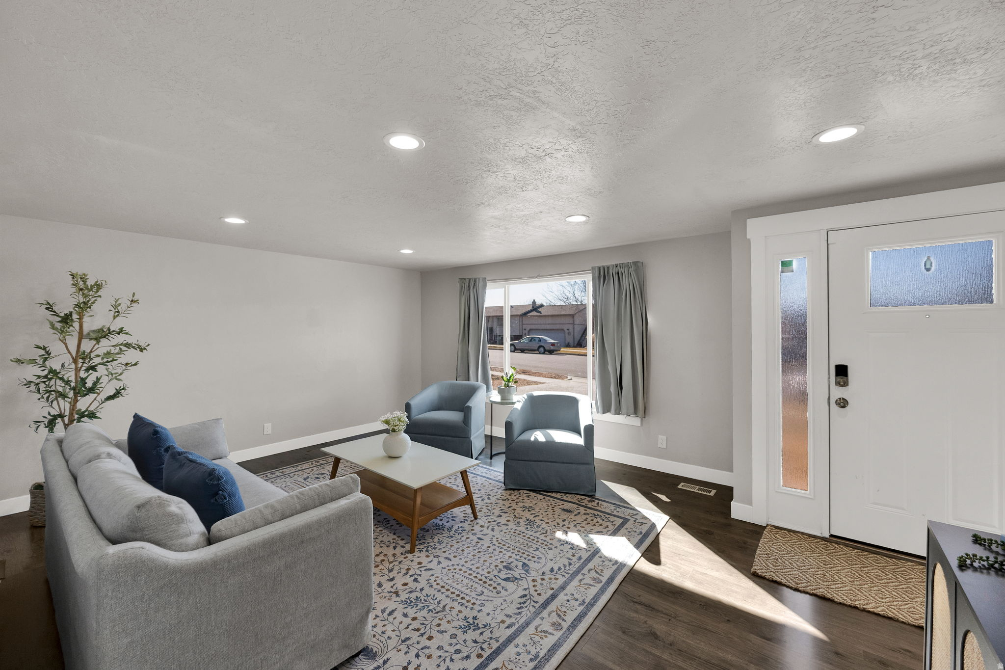 WHITE CITY #18 - Residential