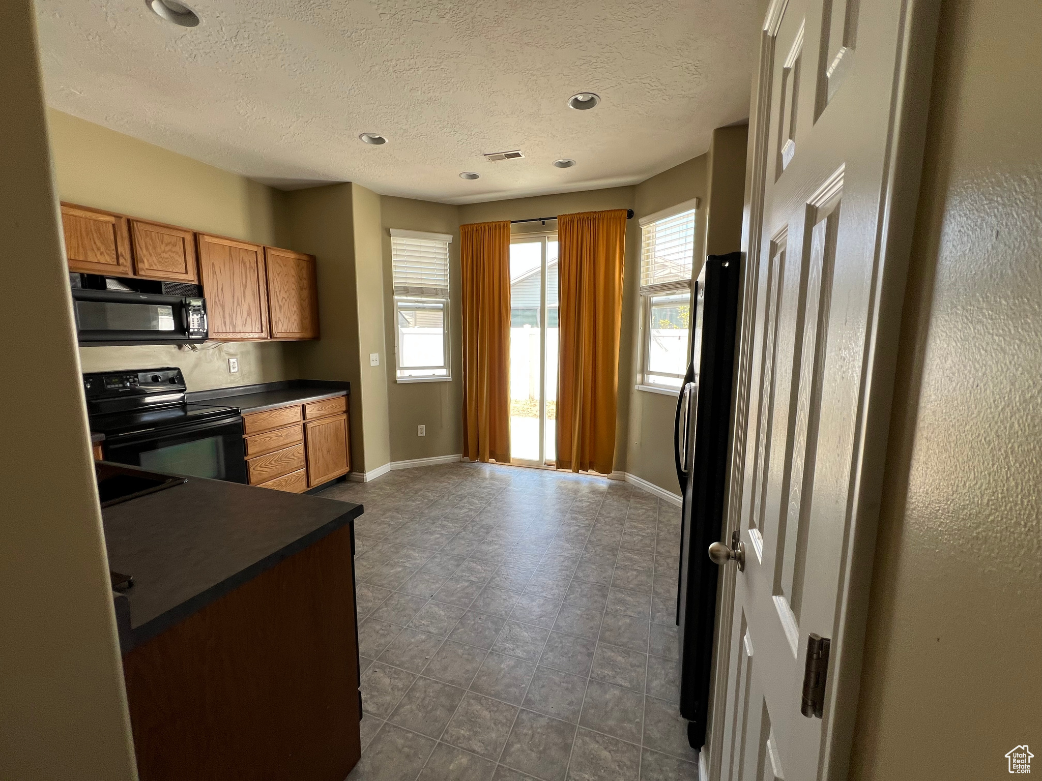 FOXBOROUGH - Residential