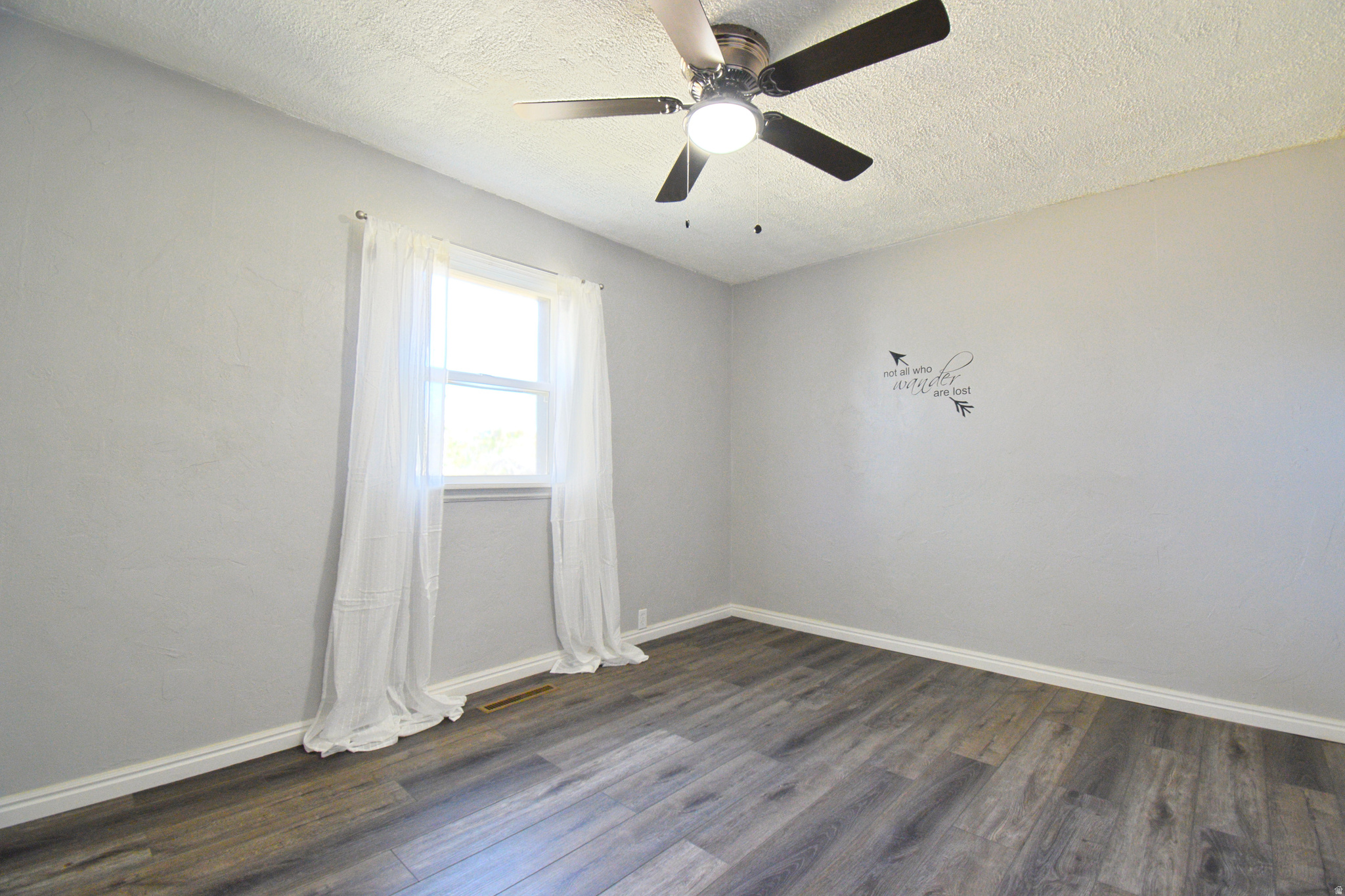 DAILEY MINOR - Residential
