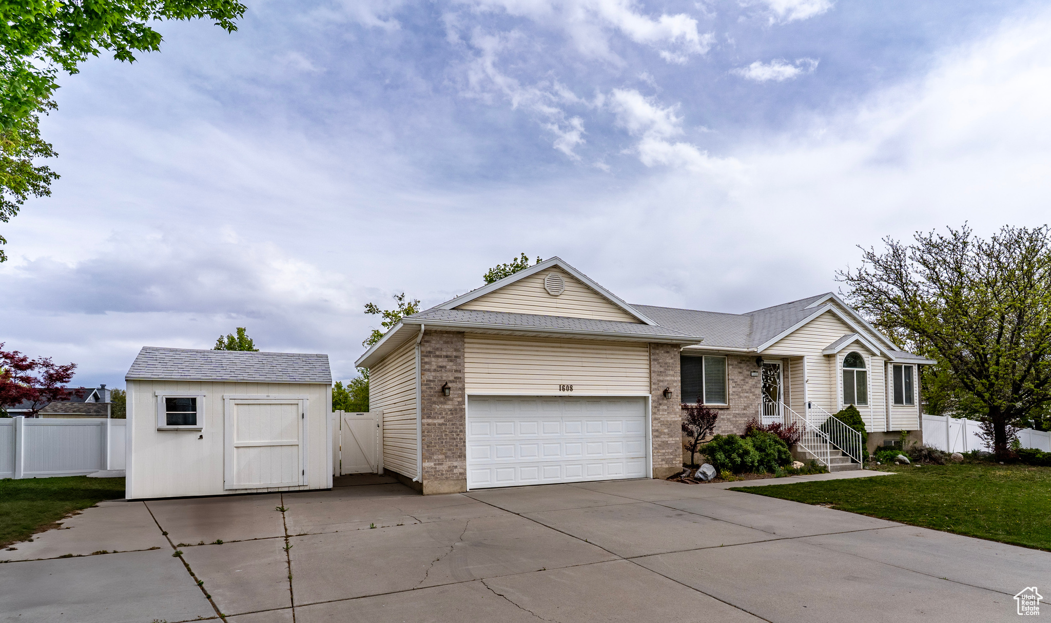 1608 W 8470, West Jordan, Utah image 4