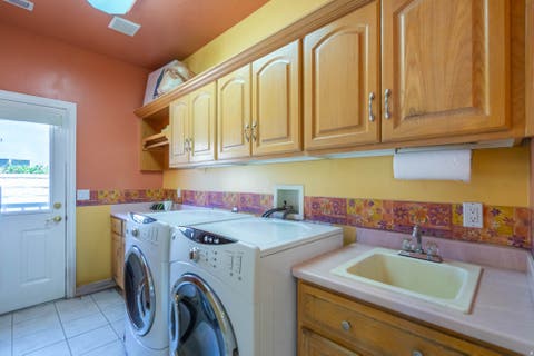 Tiny photo for 1547 E BOULDER SPRINGS DR, Saint George, UT 84790 (MLS # 2173409)
