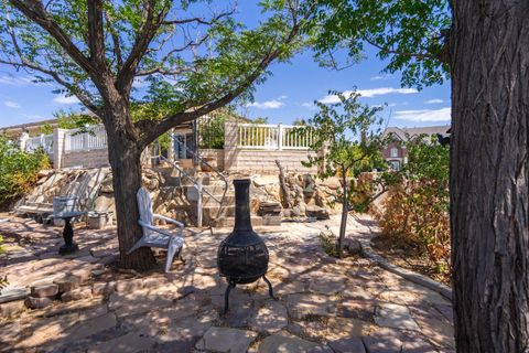 Tiny photo for 1547 E BOULDER SPRINGS DR, Saint George, UT 84790 (MLS # 2173409)