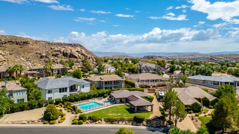Tiny photo for 1547 E BOULDER SPRINGS DR, Saint George, UT 84790 (MLS # 2173409)