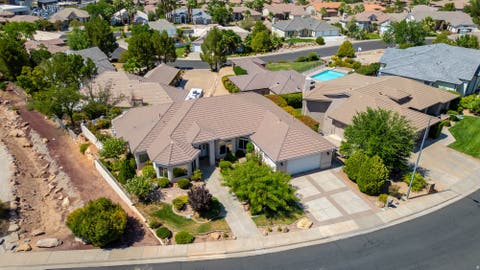 Tiny photo for 1547 E BOULDER SPRINGS DR, Saint George, UT 84790 (MLS # 2173409)