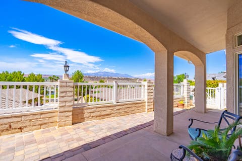 Tiny photo for 1547 E BOULDER SPRINGS DR, Saint George, UT 84790 (MLS # 2173409)