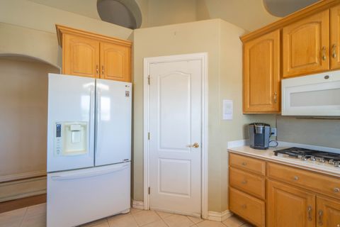 Tiny photo for 1547 E BOULDER SPRINGS DR, Saint George, UT 84790 (MLS # 2173409)