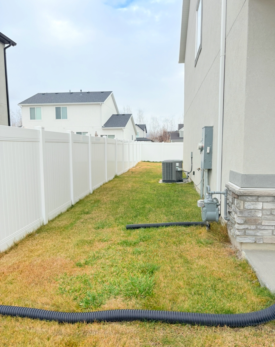 ESTATES AT FENN FARM - Residential