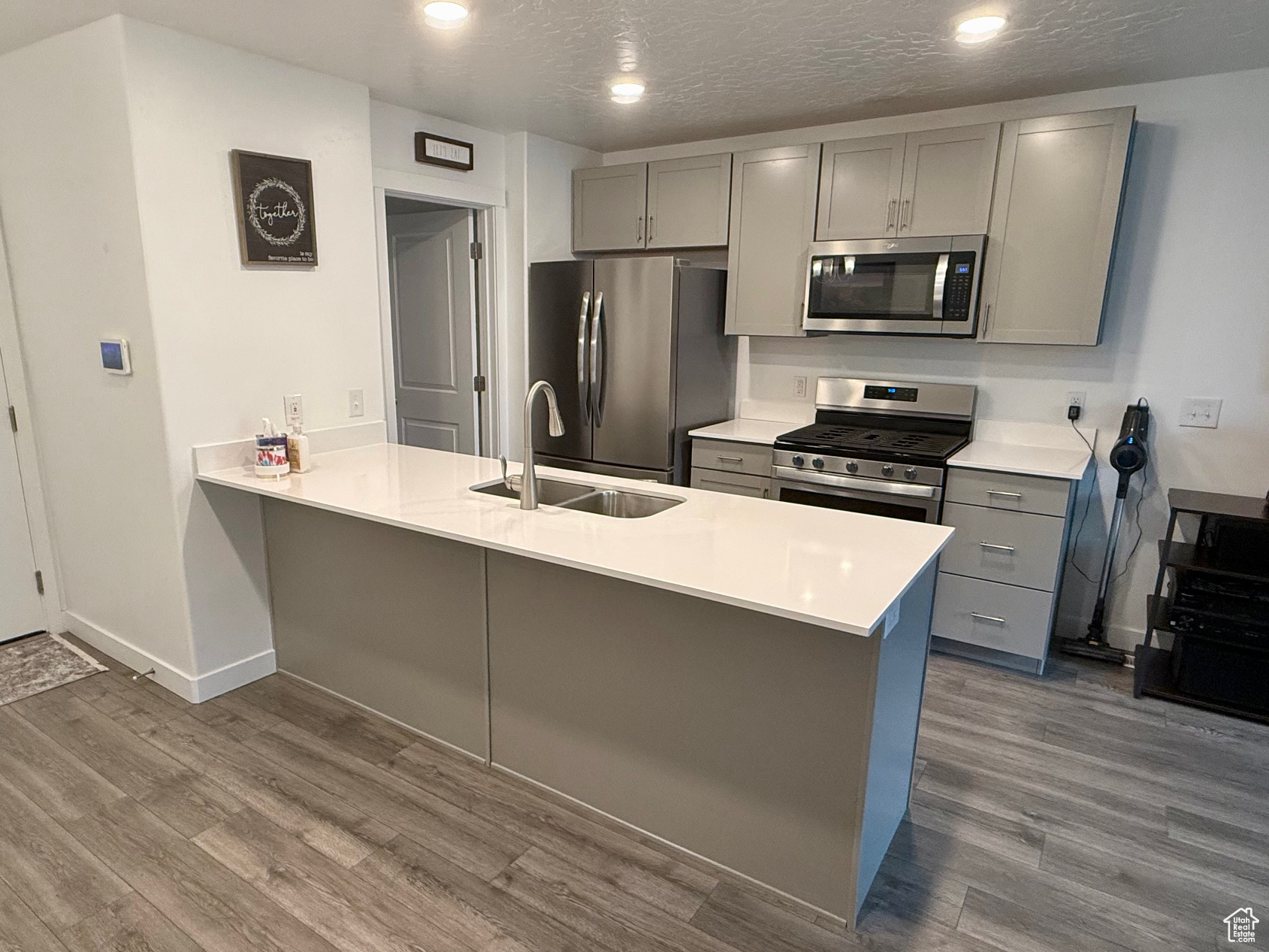 NORTHSHORE - Residential