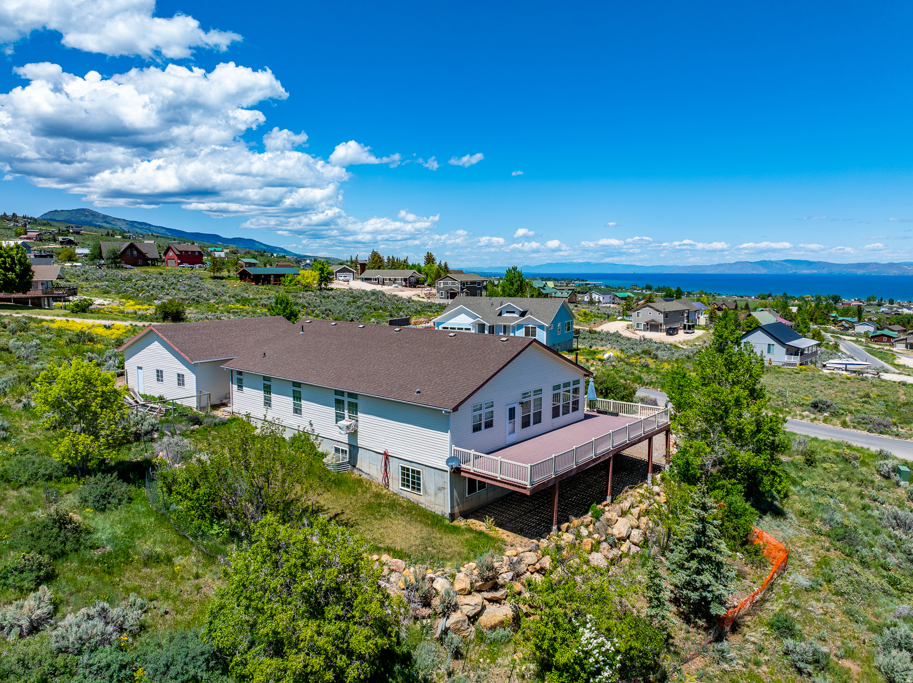 OMEGA SUB 3 - Residential