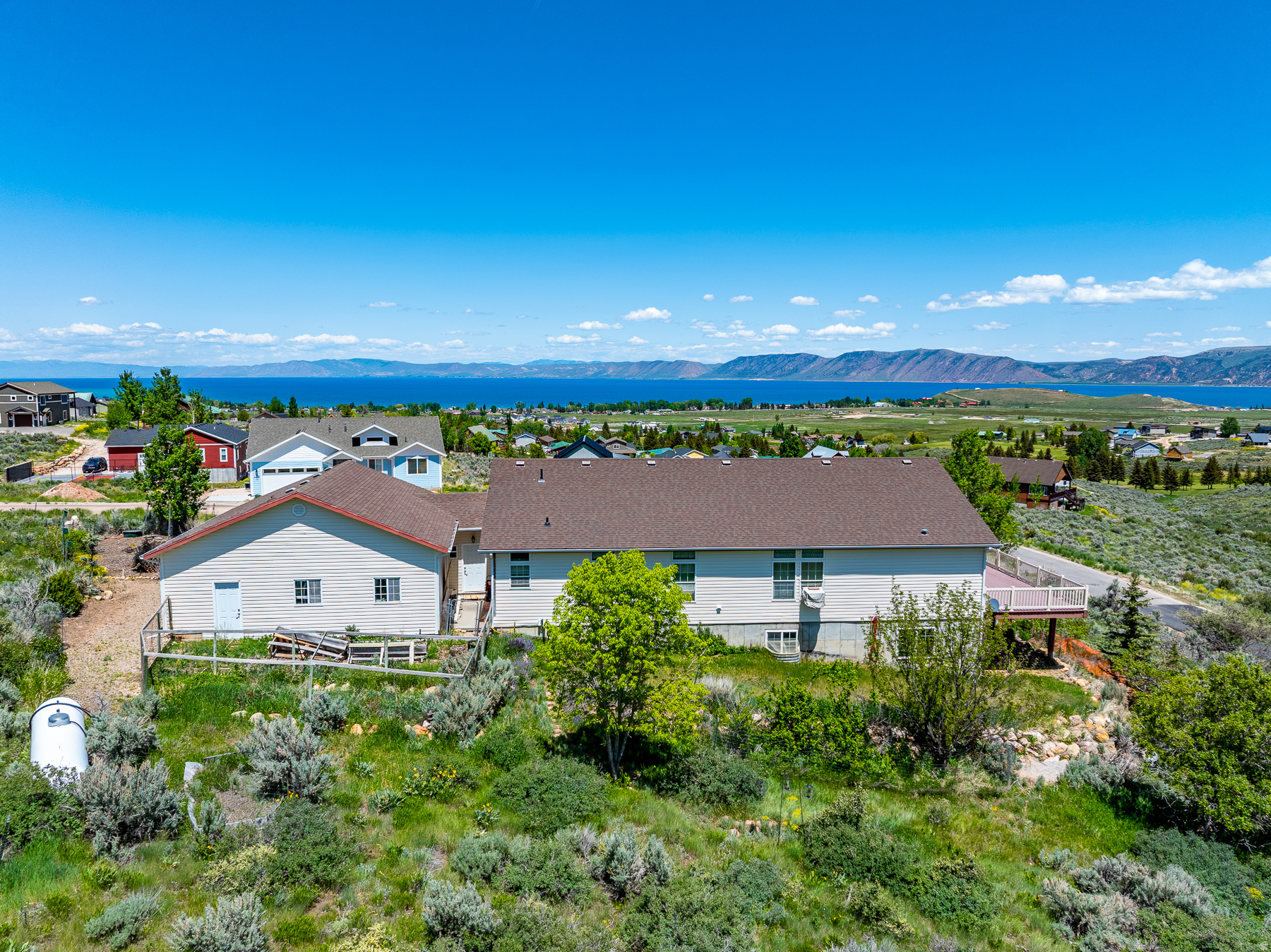 OMEGA SUB 3 - Residential