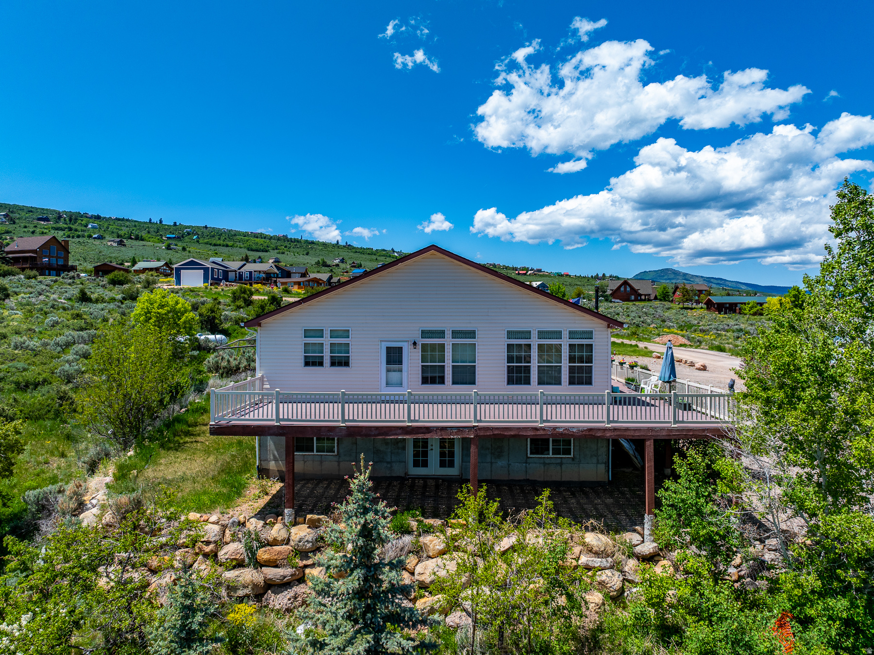 OMEGA SUB 3 - Residential