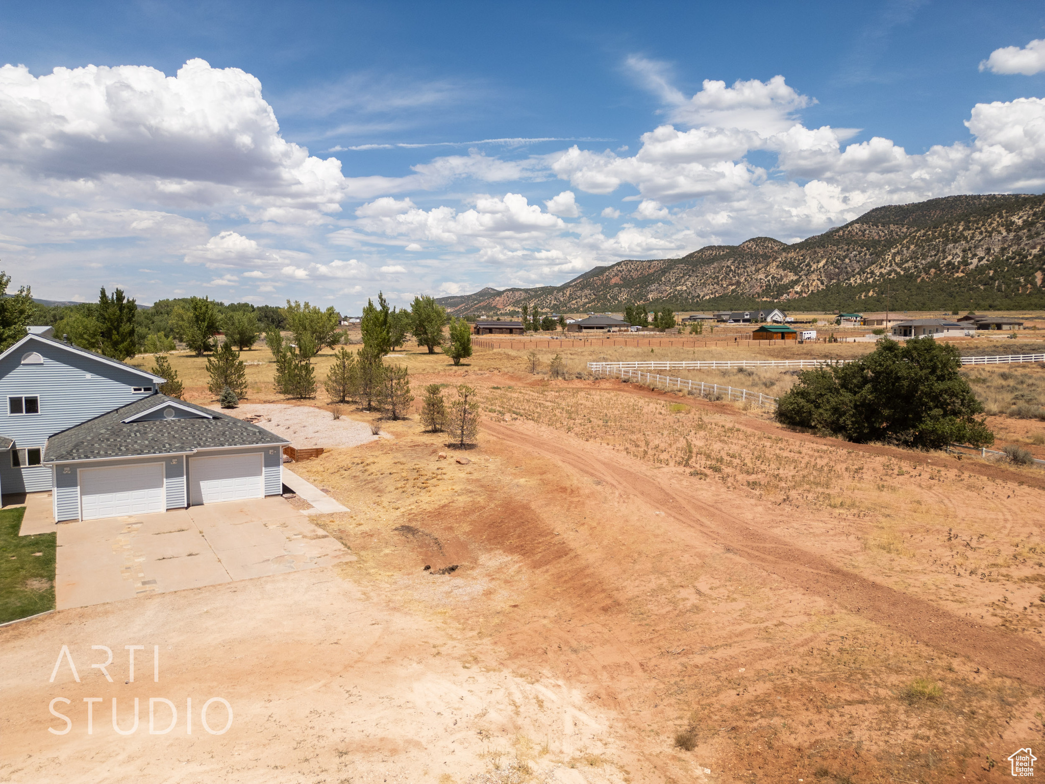 2281 S Old Highway 91, New Harmony, Utah image 35