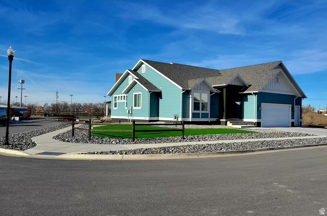 MOUNTAIN VIEW ESTATES - Residential