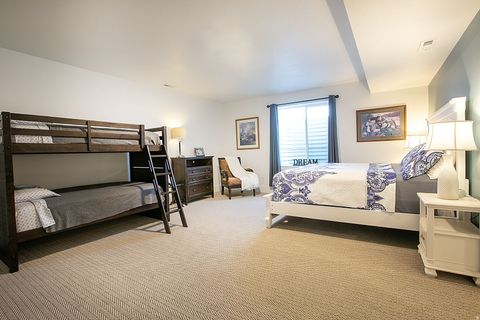 Tiny photo for 110 S HORIZON DR, Farmington, UT 84025 (MLS # 2125733)