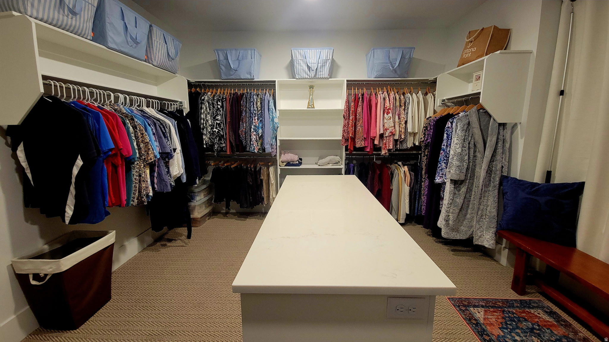 MOUNTAIN VIEW ESTATES - Residential