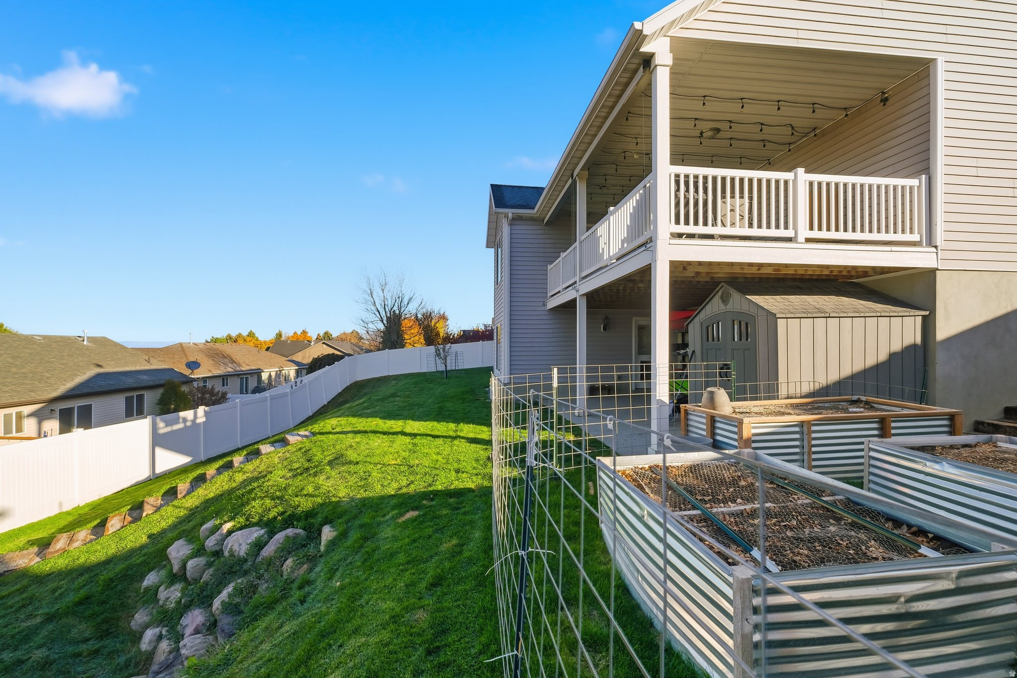 HILLCREST SUBDIVISIO - Residential