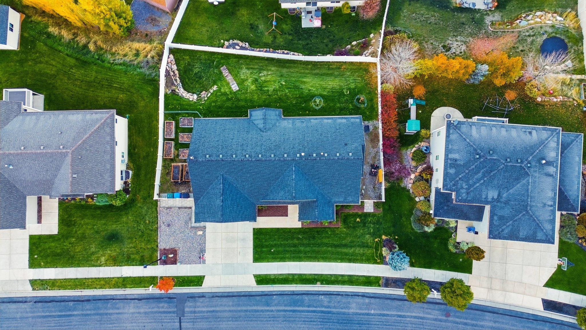 HILLCREST SUBDIVISIO - Residential