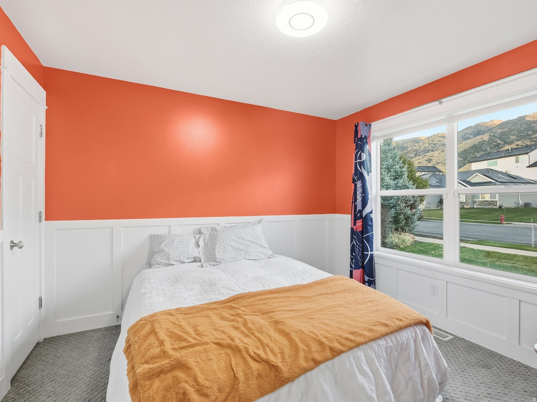 HILLCREST SUBDIVISIO - Residential